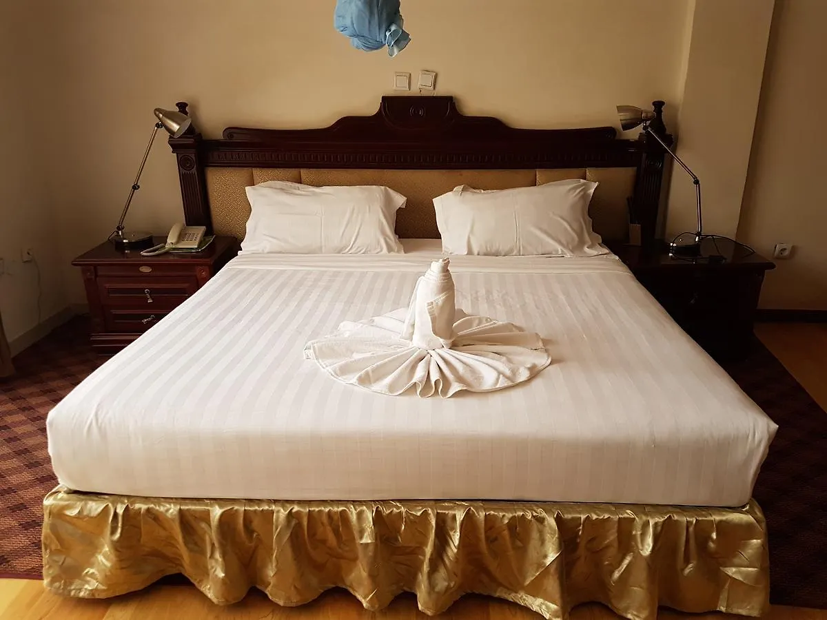 Kereyu Hill Resort Hotel Adama