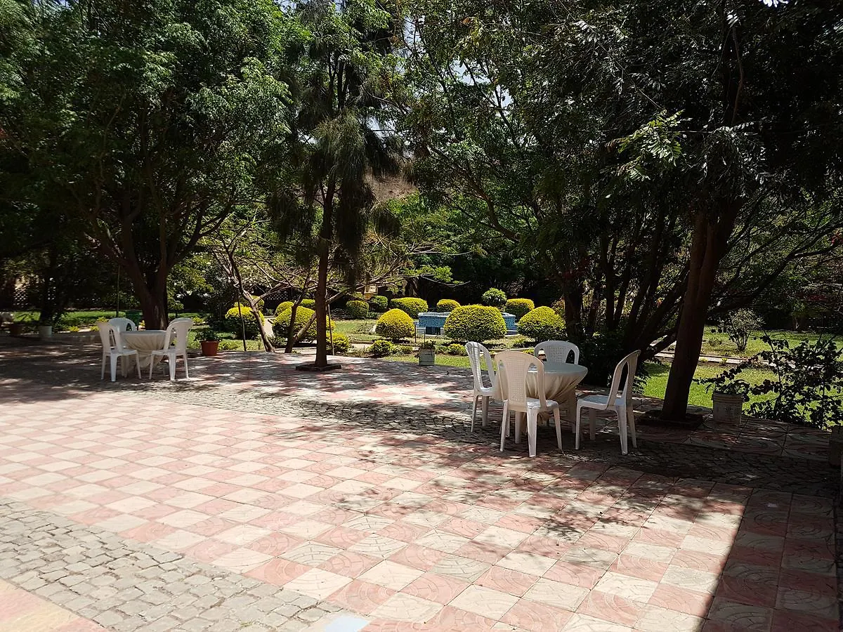 Kereyu Hill Resort Hotel Adama